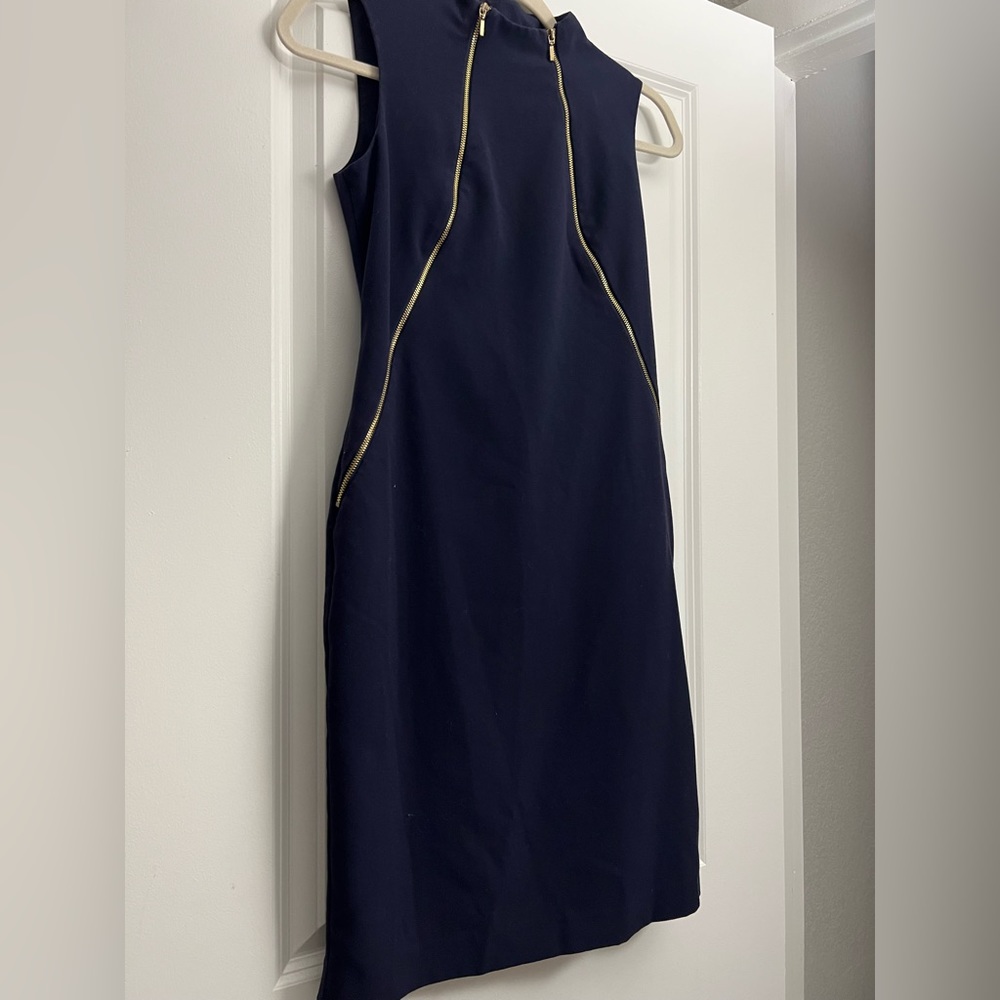 Calvin Klein Double Gold Zipper
Dress size 6